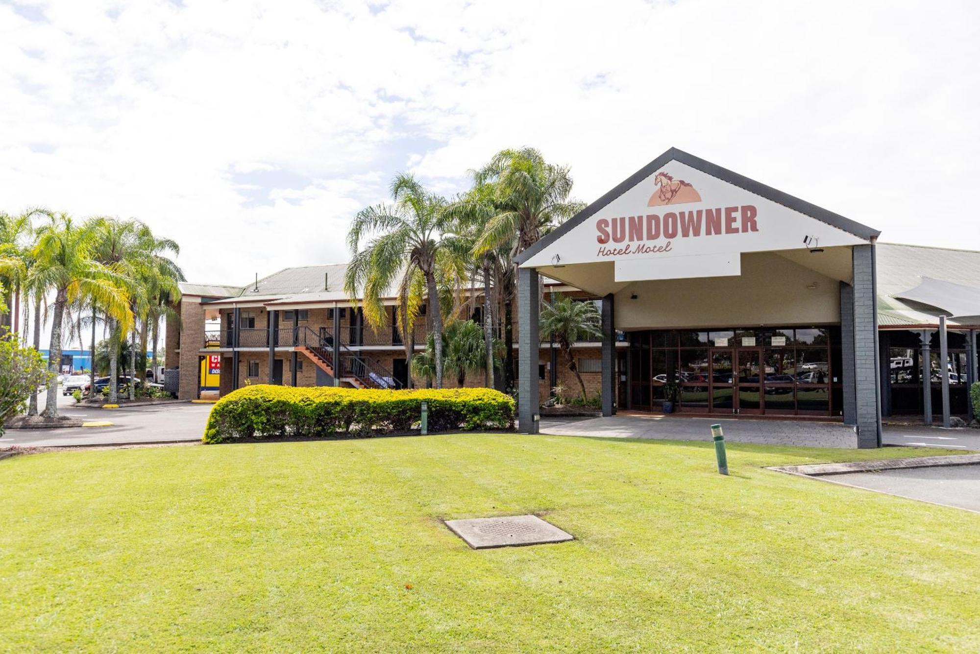 Sundowner Hotel Motel Caboolture Exterior photo