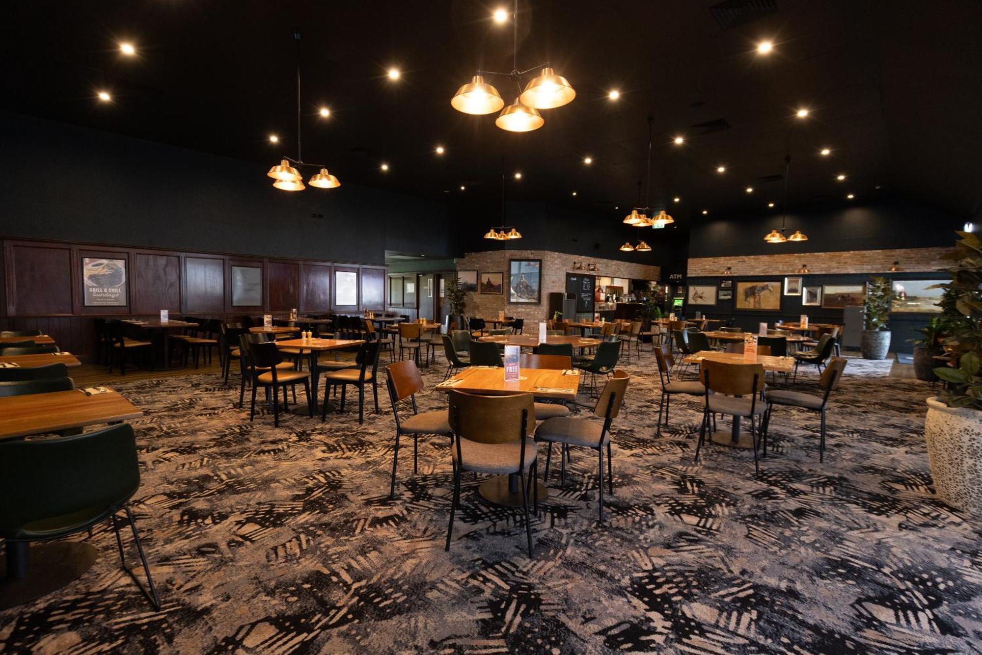 Sundowner Hotel Motel Caboolture Exterior photo