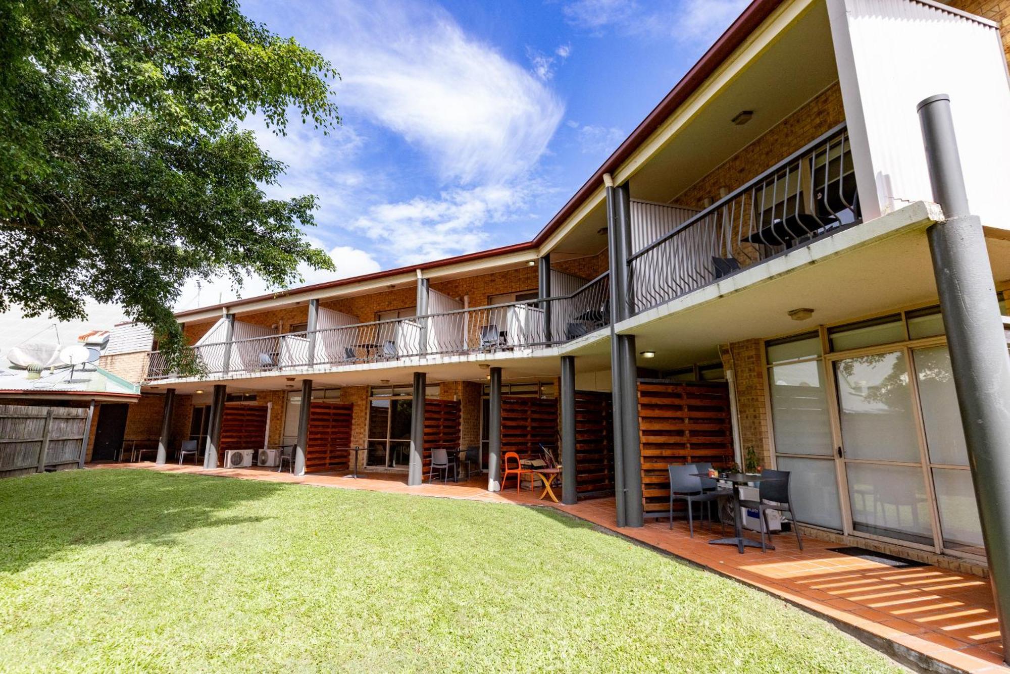 Sundowner Hotel Motel Caboolture Exterior photo
