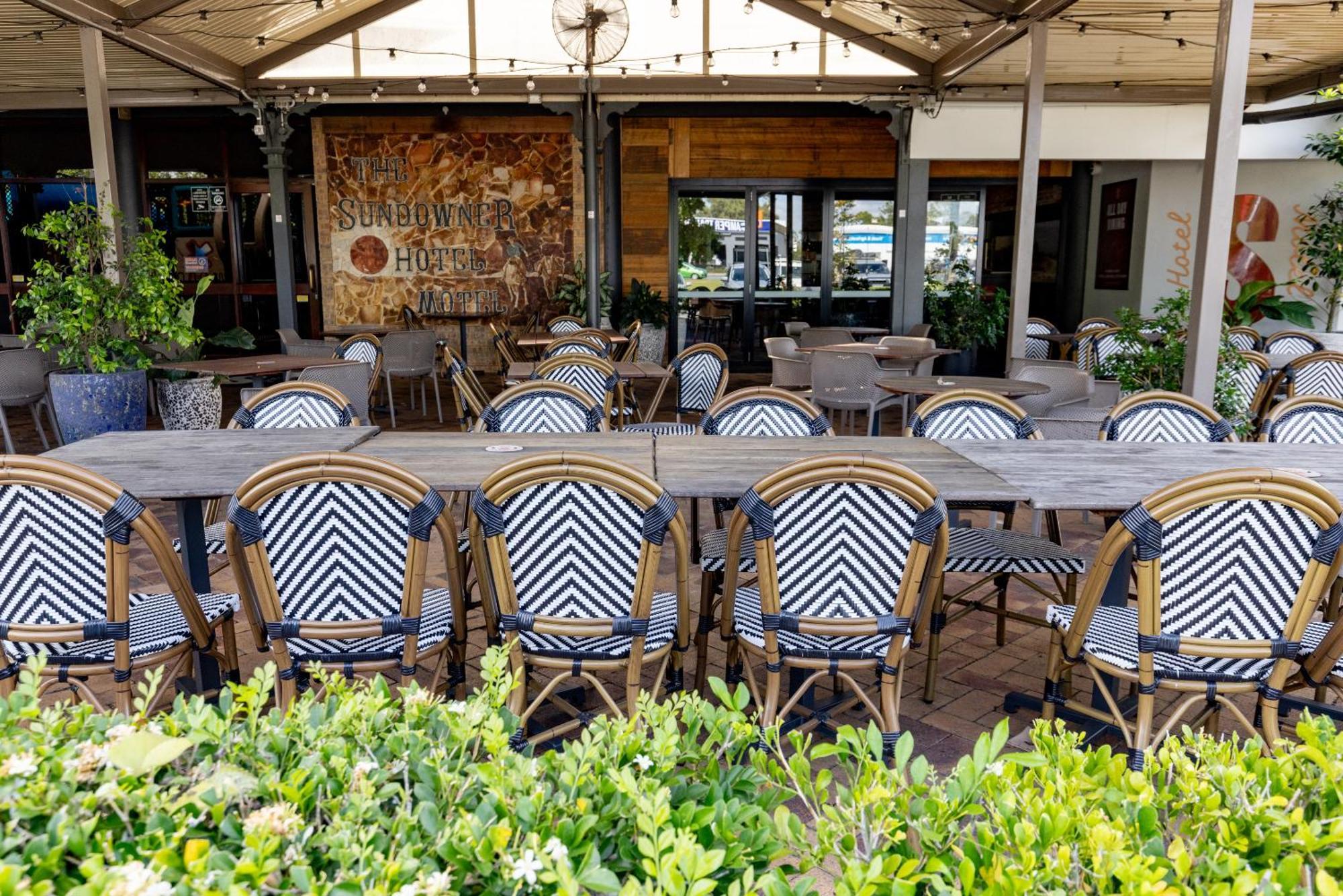 Sundowner Hotel Motel Caboolture Exterior photo