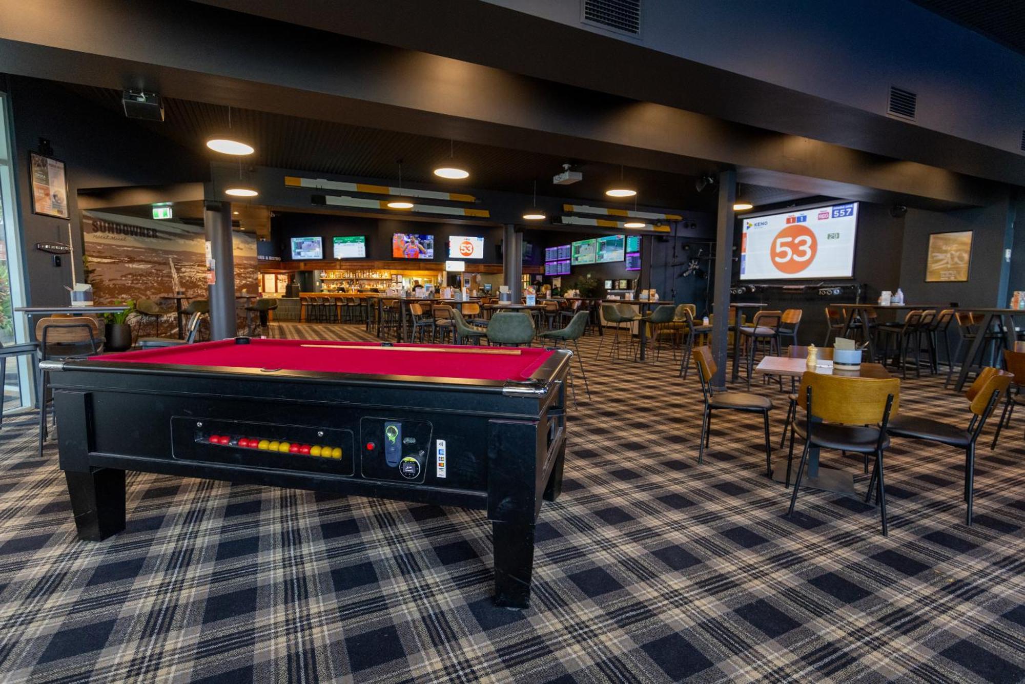 Sundowner Hotel Motel Caboolture Exterior photo